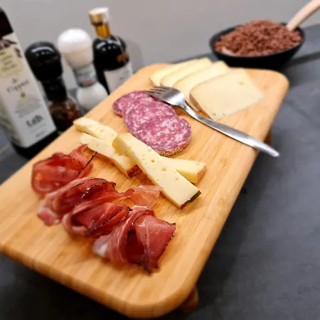 فندق مبيت وإفطار La Culla 3*